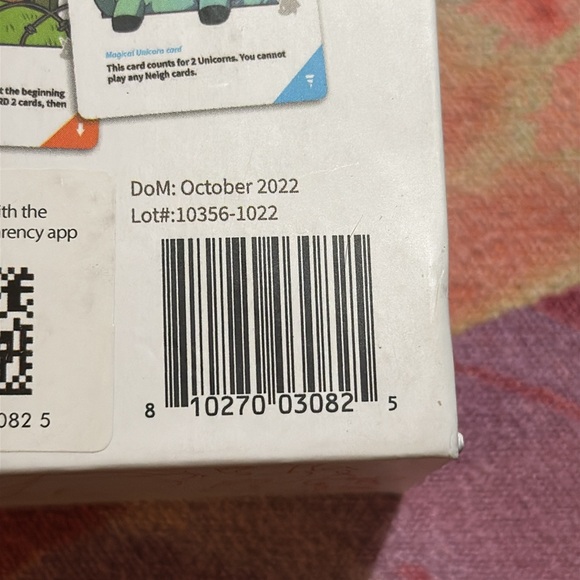 Unstable Unicorns 2nd Edition card game - Picture 5 of 6